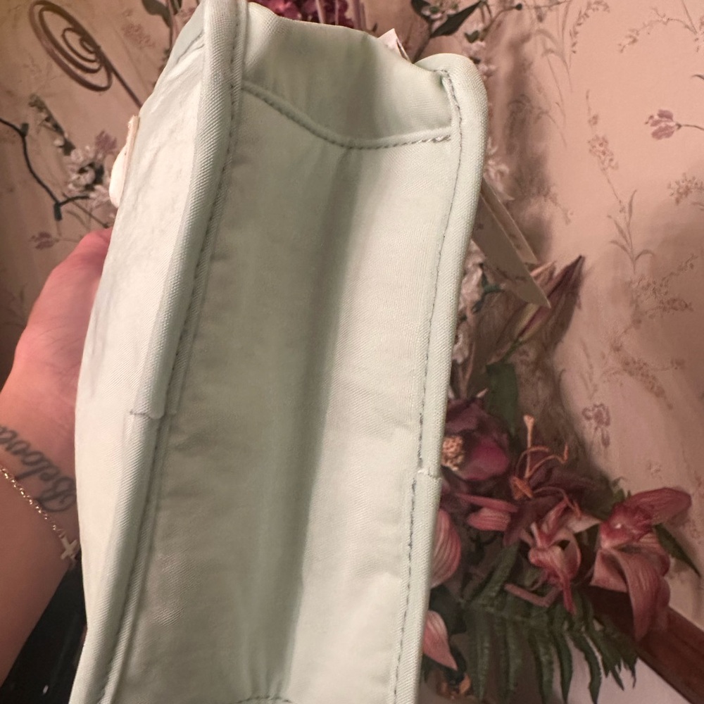 Kipling Kirsty Airy Green Crossbody - Picture 3 of 4